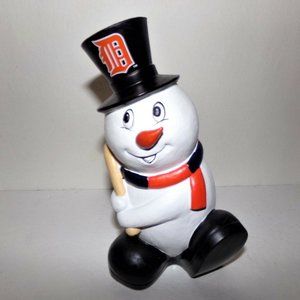 DETROIT TIGER'S SNOWMAN FIGURINE!